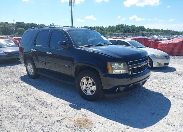 2011 CHEVROLET Tahoe