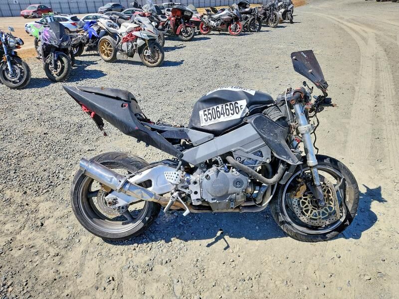 2002 HONDA CB