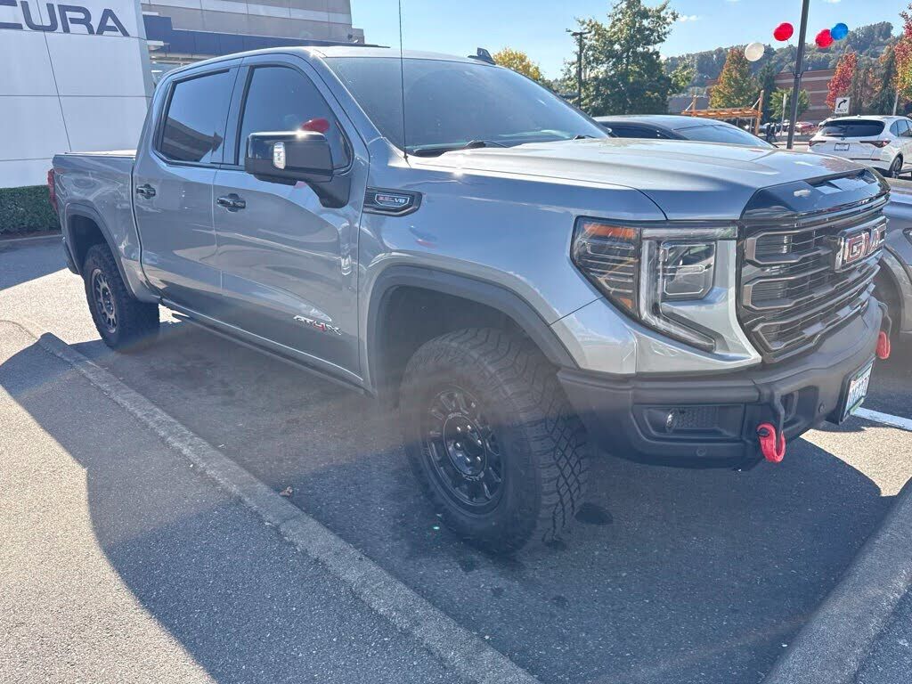 2023 GMC Sierra