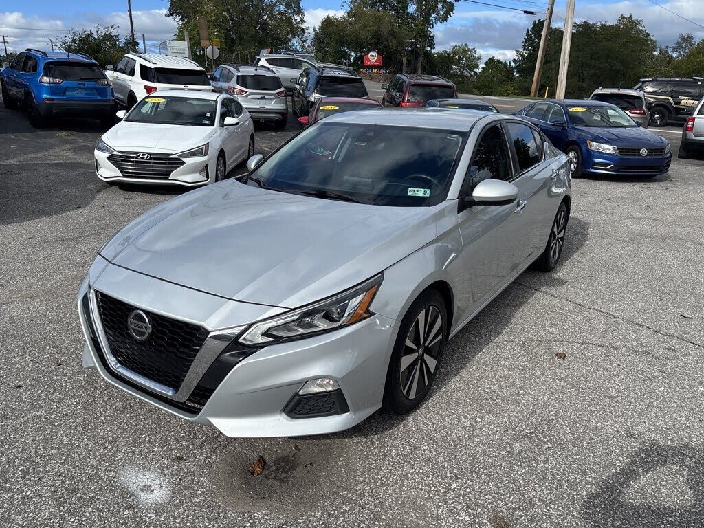 2022 NISSAN Altima