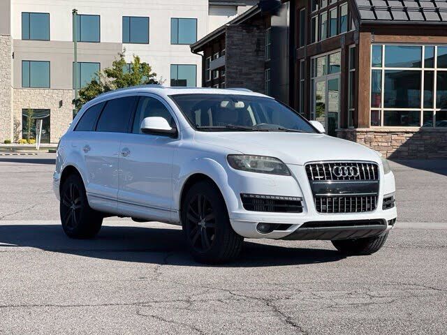 2011 AUDI Q7