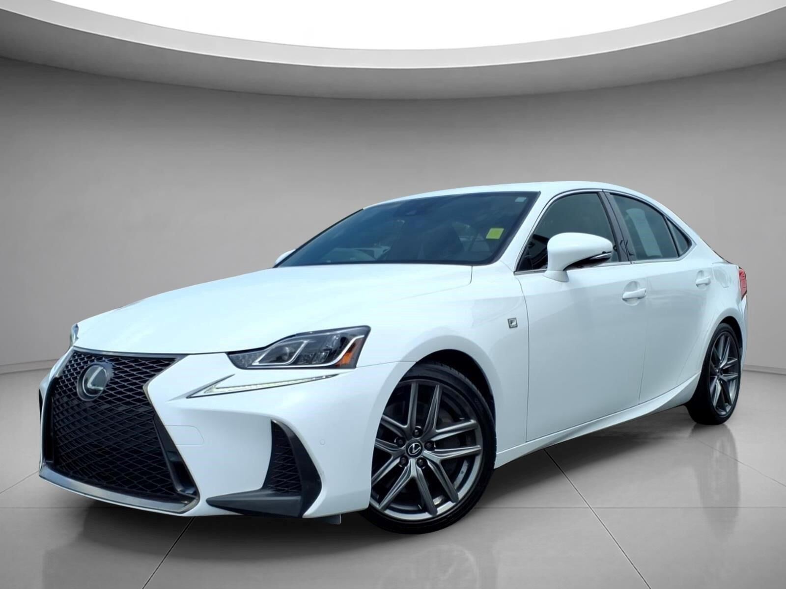 2019 LEXUS IS