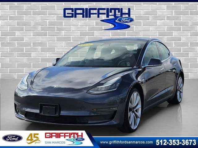 2019 TESLA Model 3