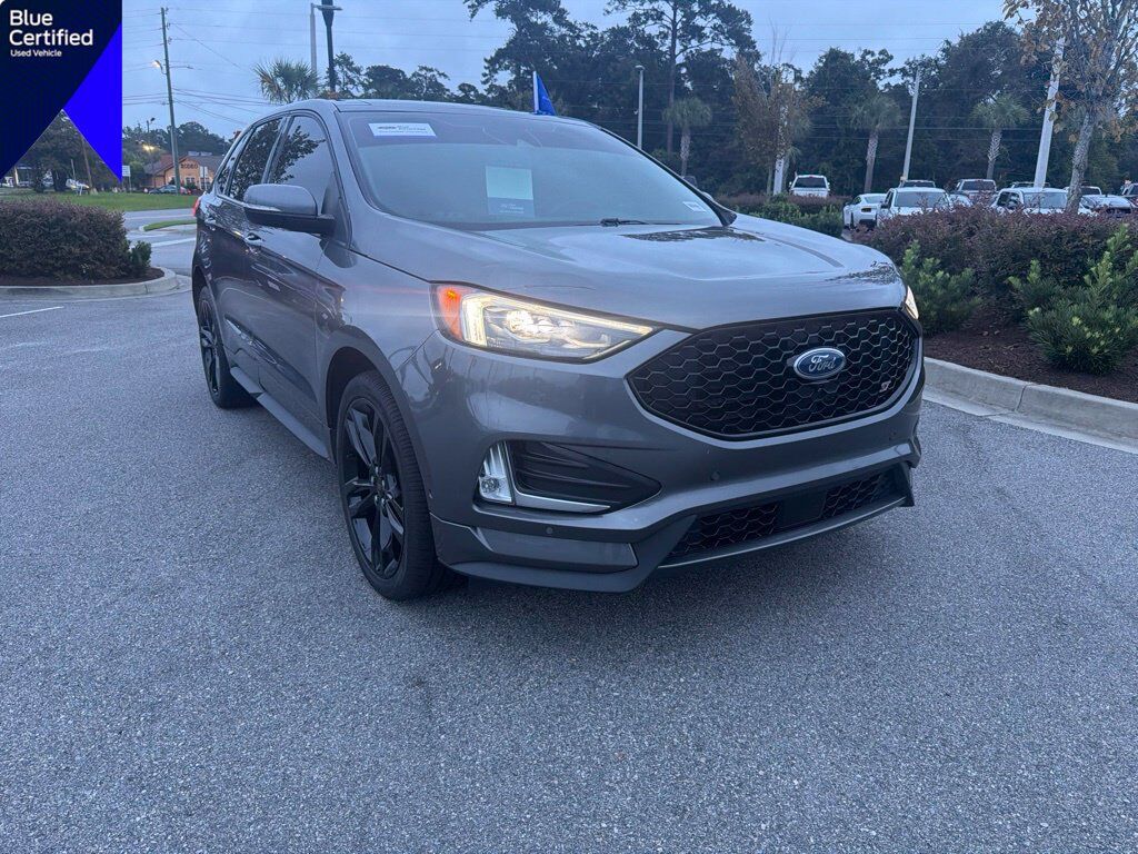 2022 FORD Edge