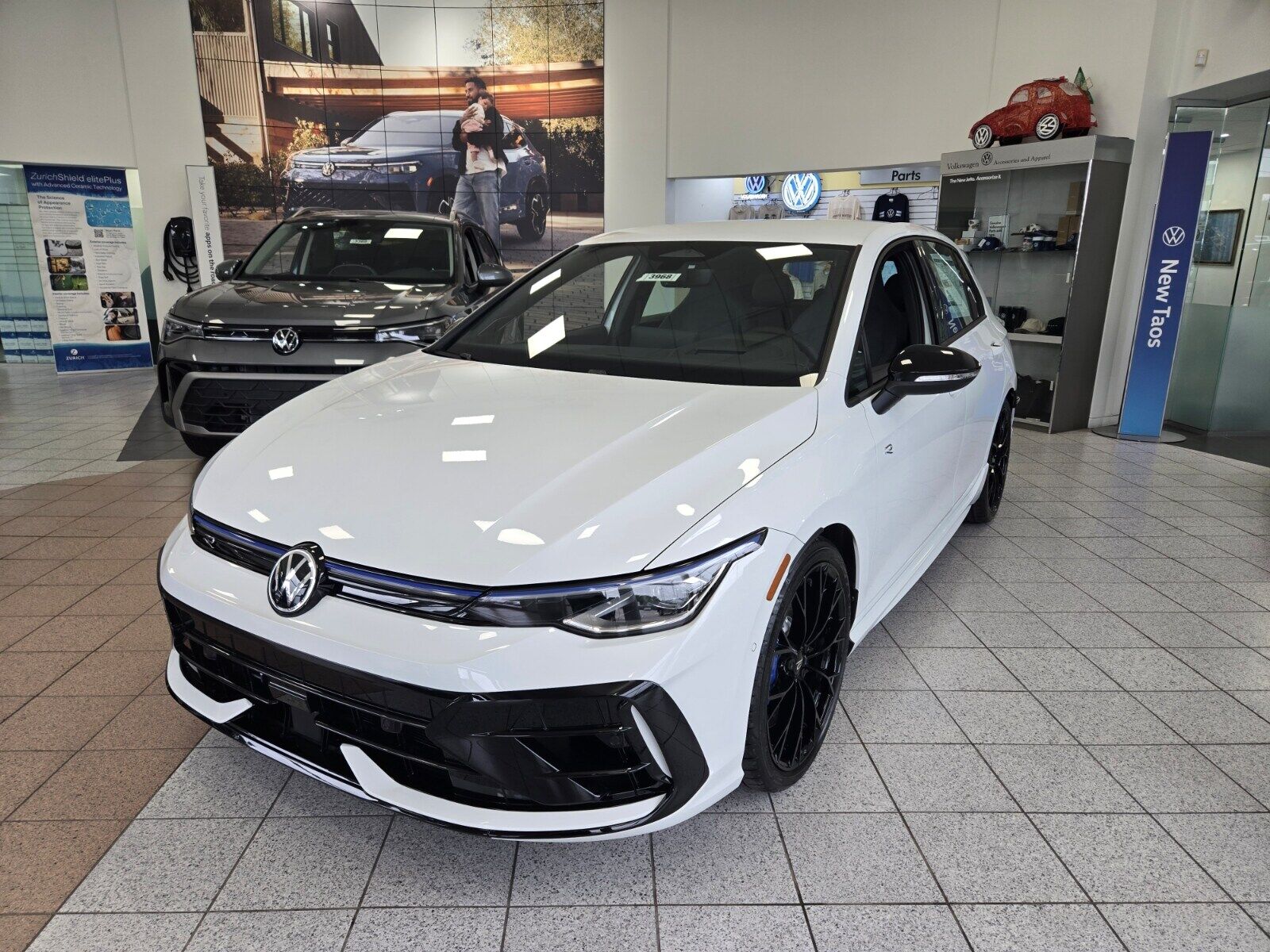 2026 VOLKSWAGEN Golf R