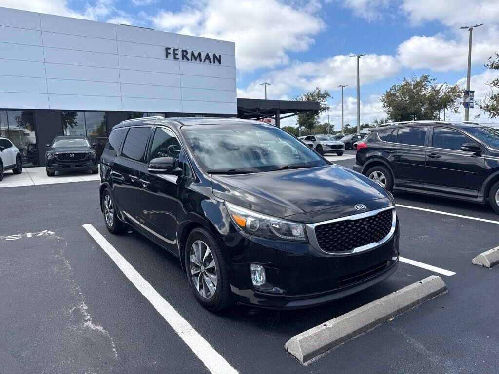 2016 KIA Sedona