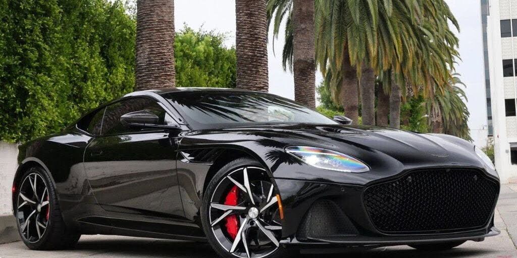 2019 ASTON MARTIN DBS