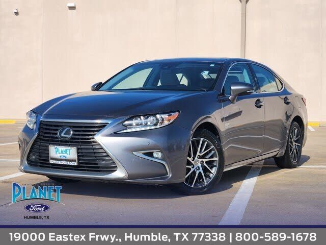 2016 LEXUS ES