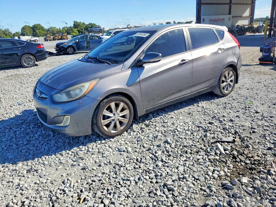 2014 HYUNDAI Accent