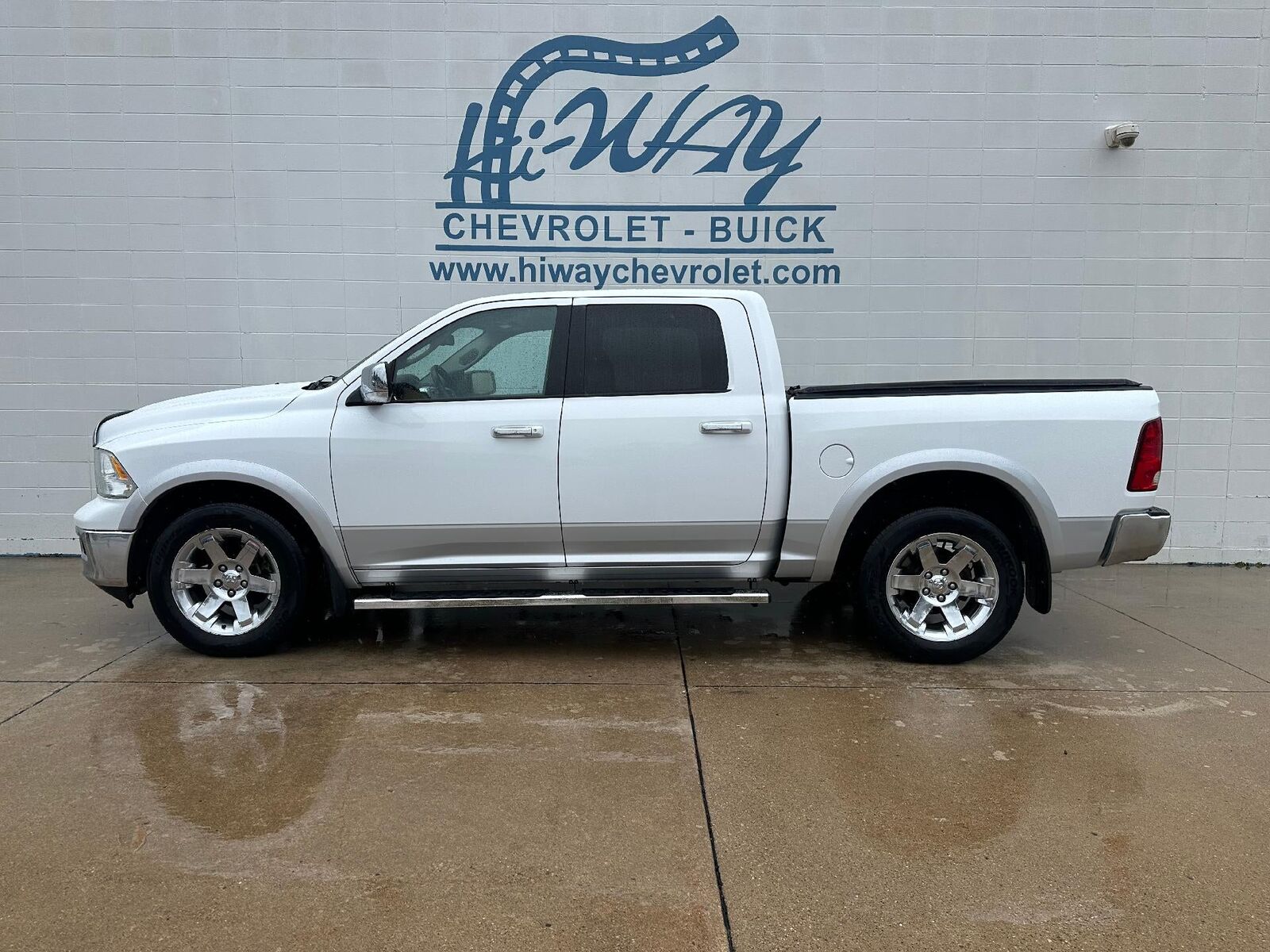 2012 DODGE Ram
