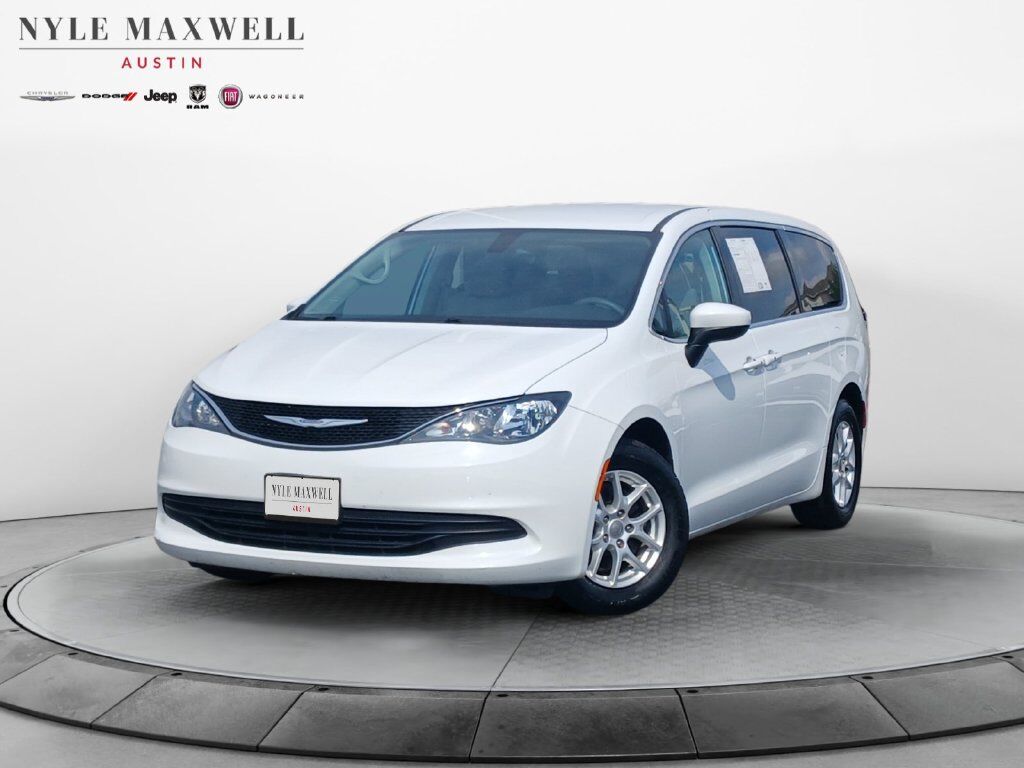 2017 CHRYSLER Pacifica