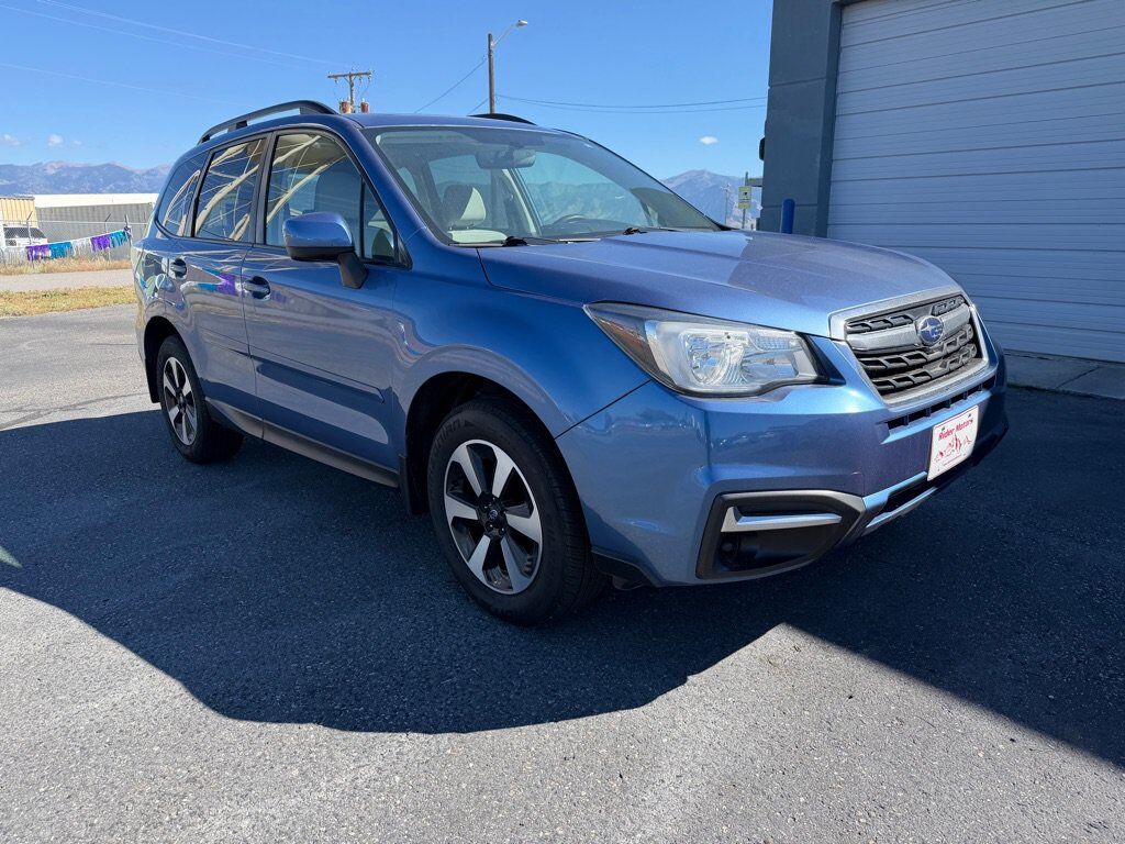 2018 SUBARU Forester