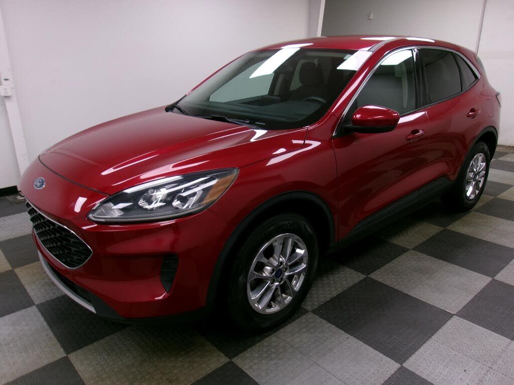 2020 FORD Escape