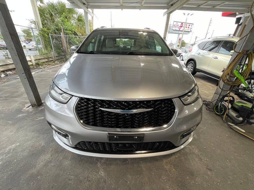 2021 CHRYSLER Pacifica