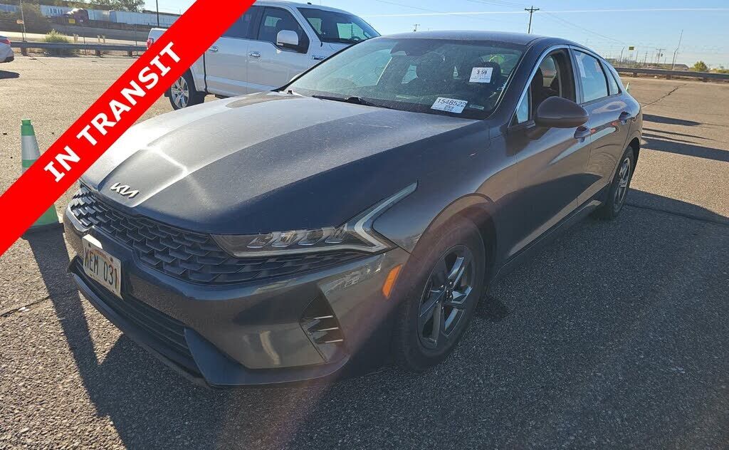 2022 KIA K5