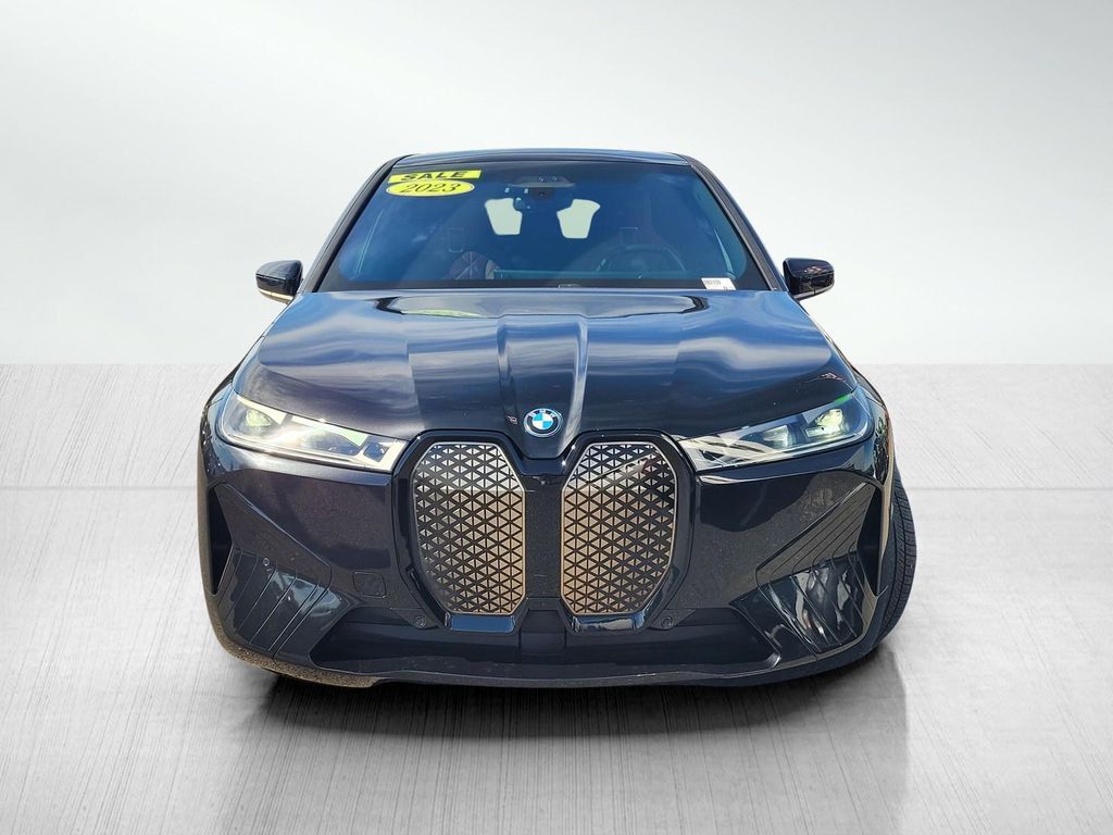 2023 BMW iX