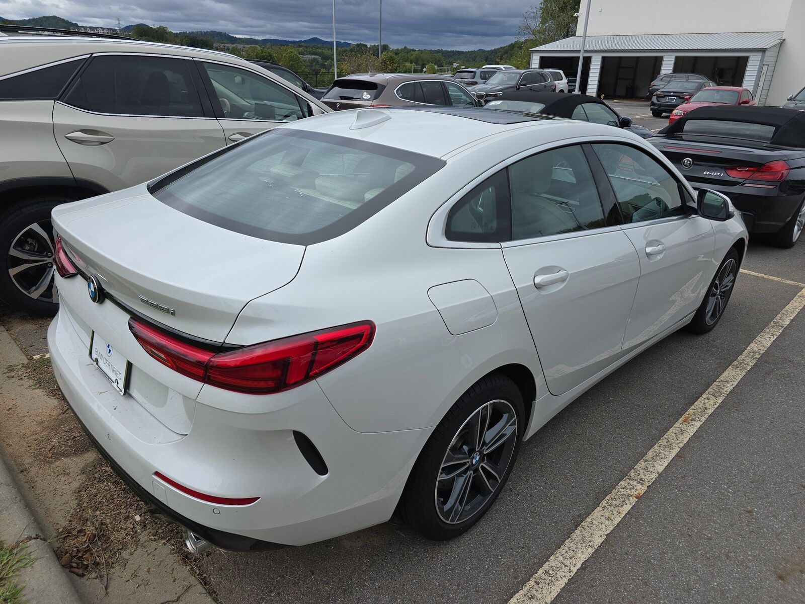 2024 BMW 228i
