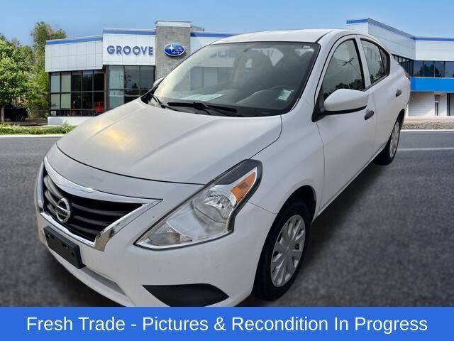 2017 NISSAN Versa