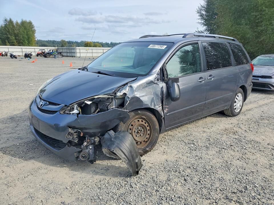 2008 TOYOTA Sienna