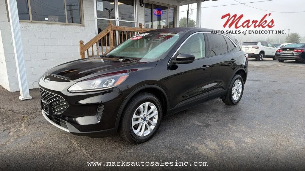 2021 FORD Escape