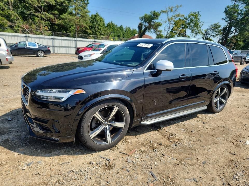 2016 VOLVO XC90