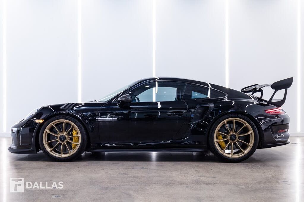 2019 PORSCHE 911