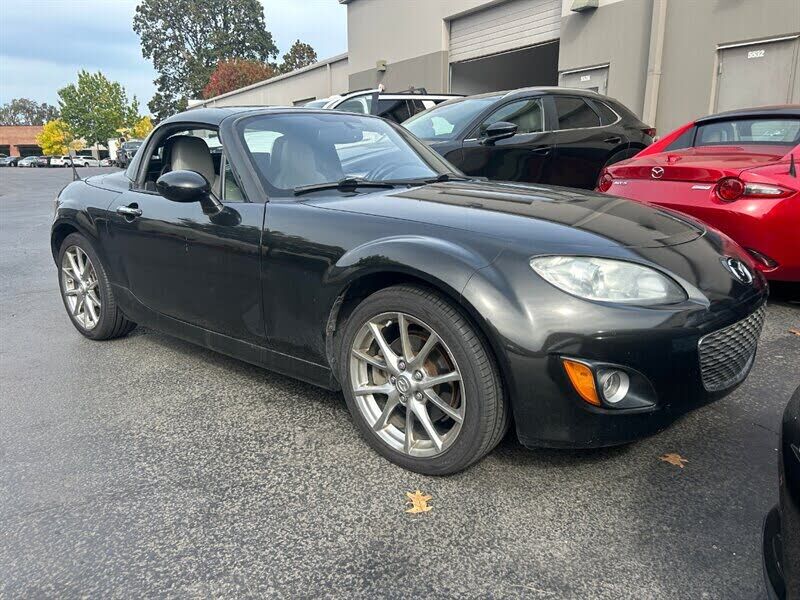 2011 MAZDA MX-5