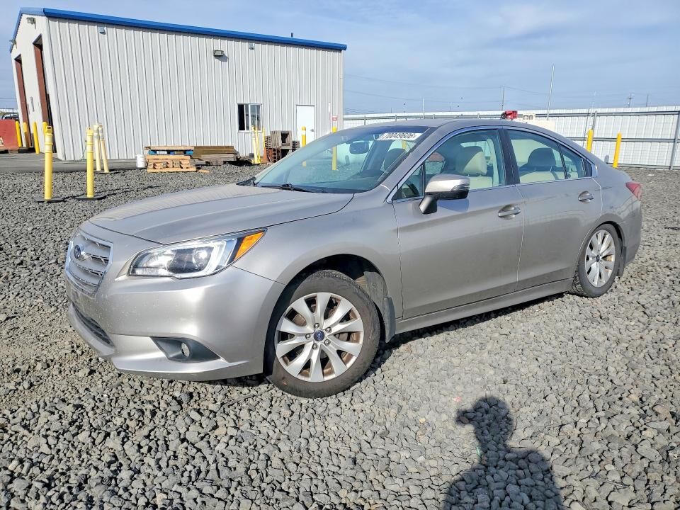 2016 SUBARU Legacy