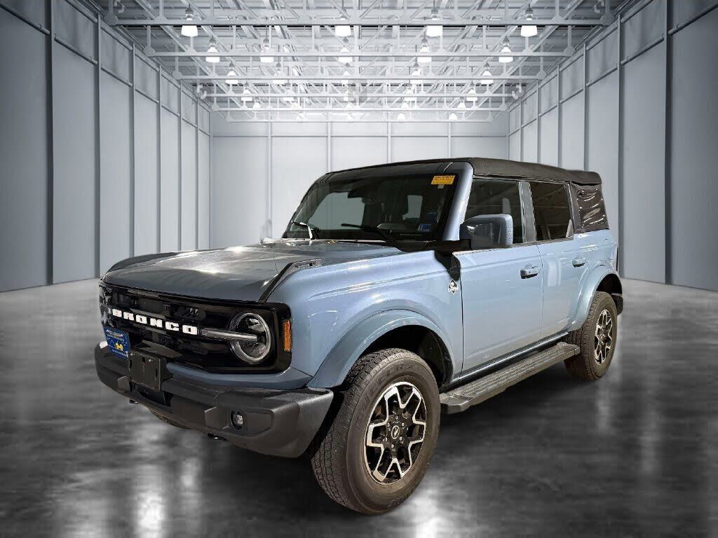 2023 FORD Bronco