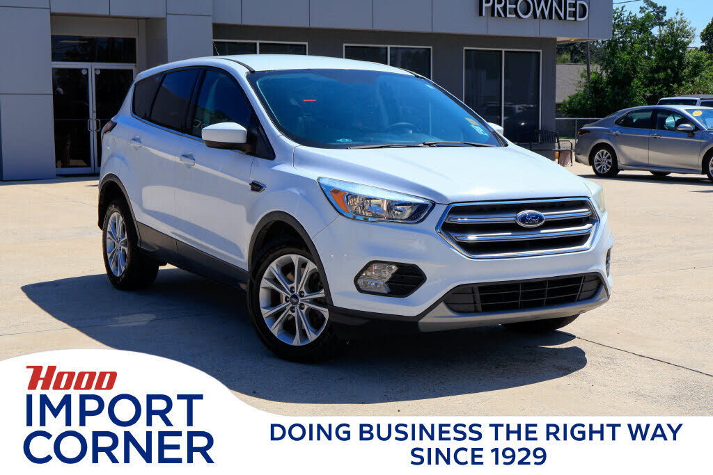 2017 FORD Escape