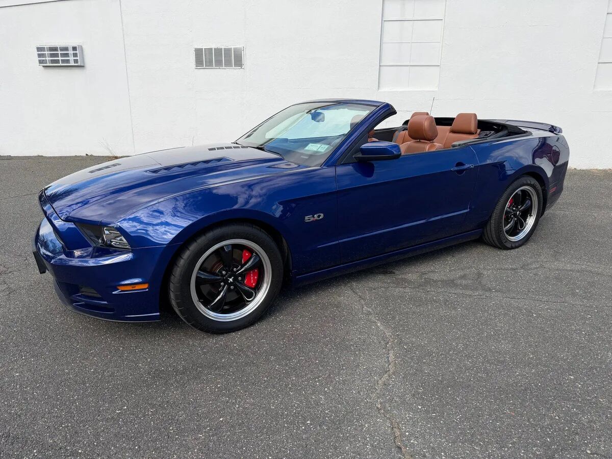 2014 FORD Mustang