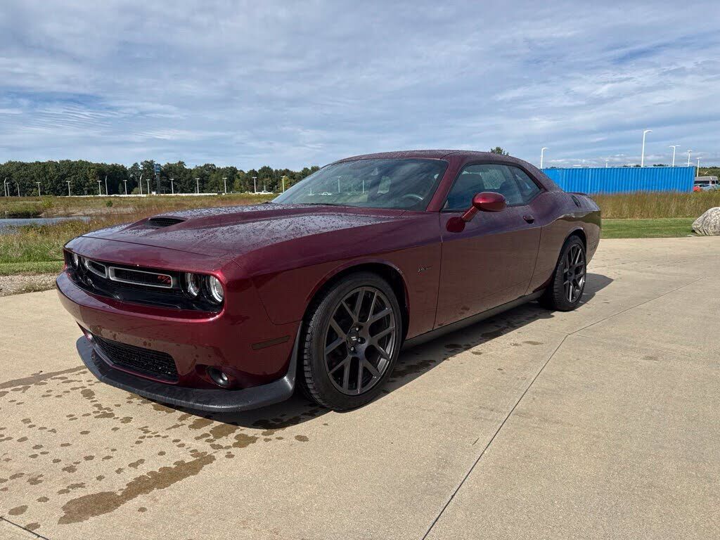 2019 DODGE Challenger