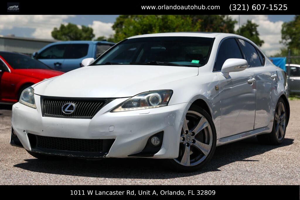 2011 LEXUS IS