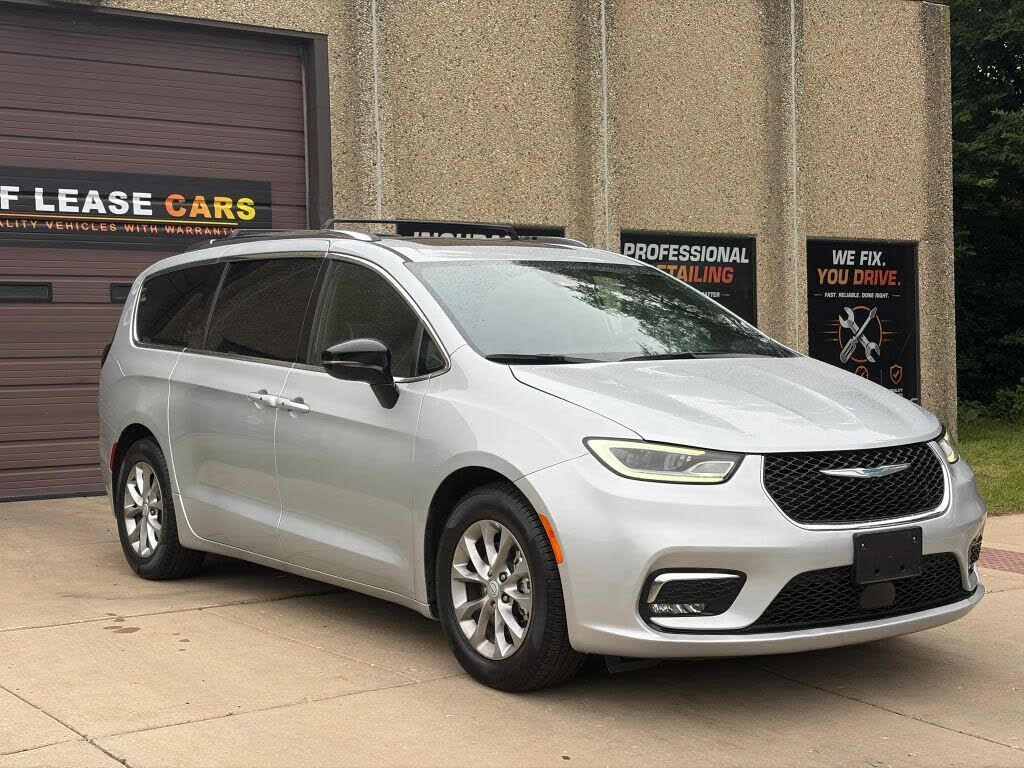 2026 CHRYSLER Pacifica