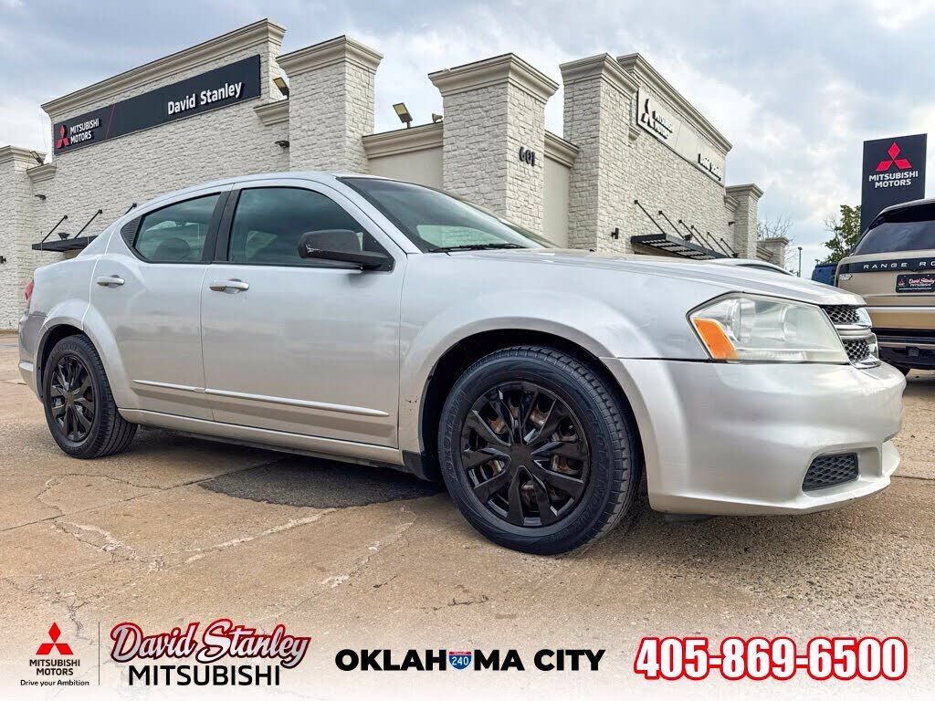 2012 DODGE Avenger