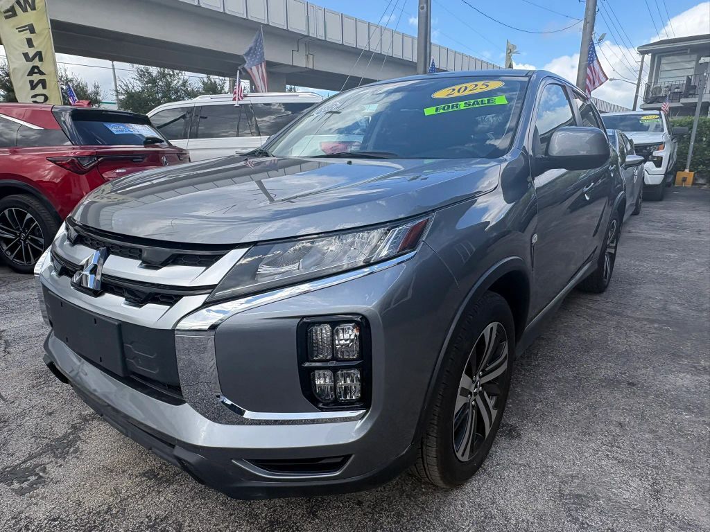 2025 MITSUBISHI Outlander Sport