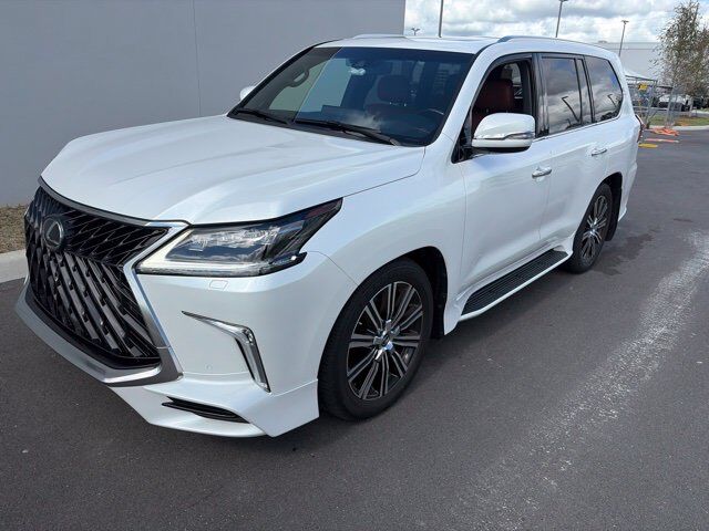 2020 LEXUS LX