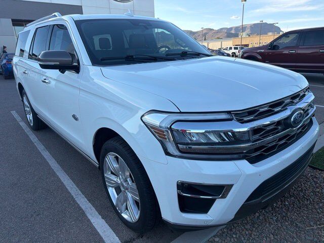 2023 FORD Expedition