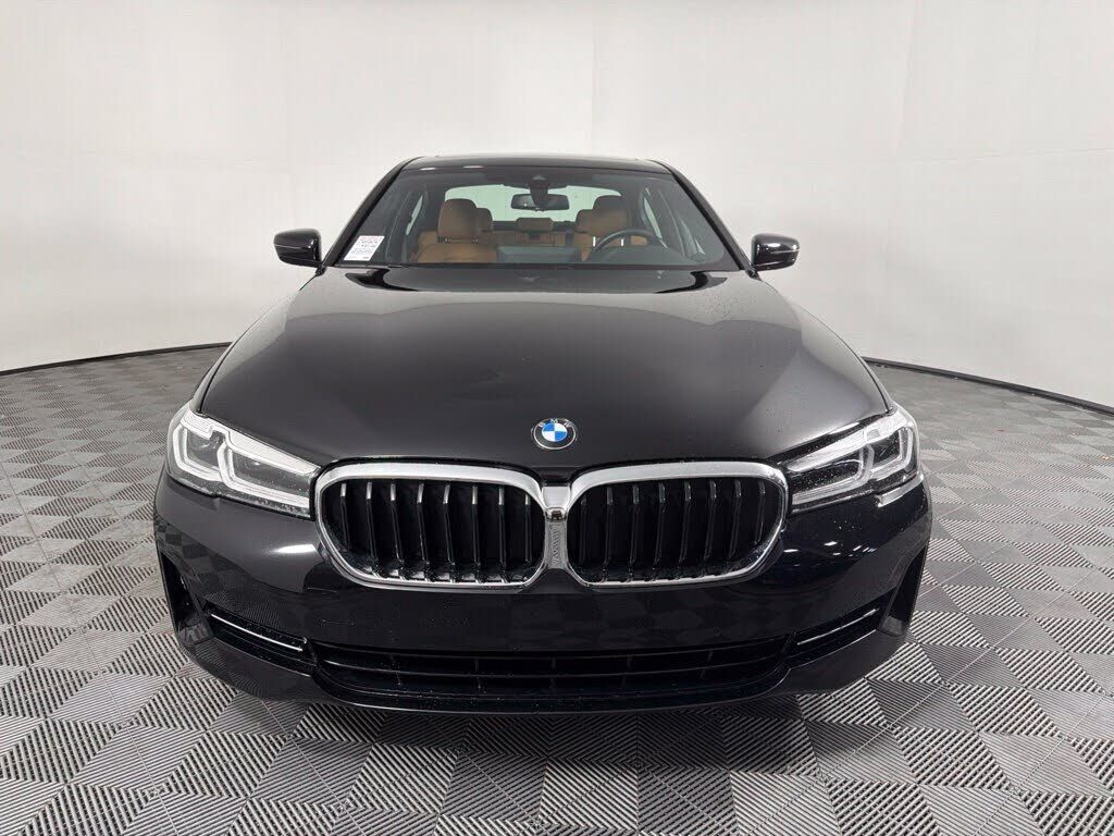 2023 BMW 530i