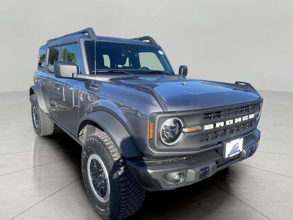 2022 FORD Bronco