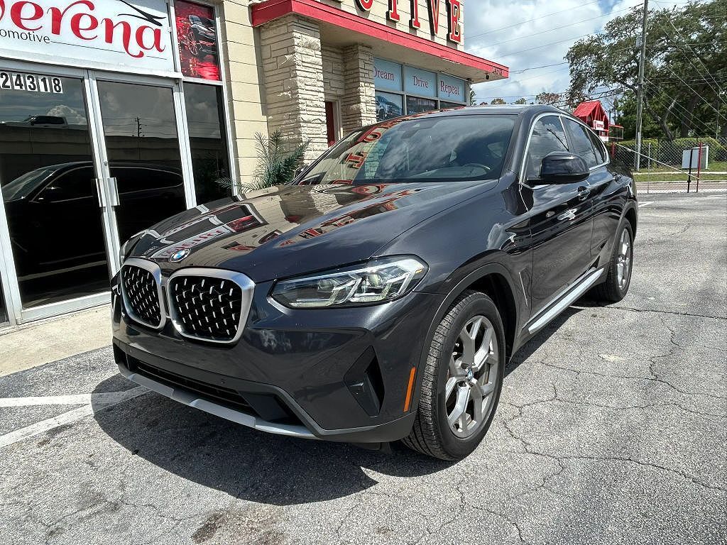 2022 BMW X4