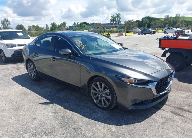 2025 MAZDA Mazda3