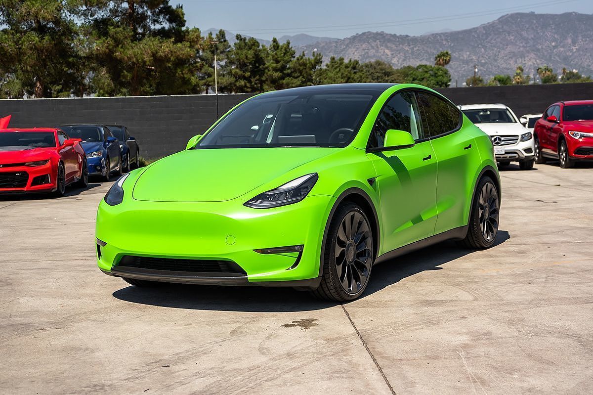 2022 TESLA Model Y