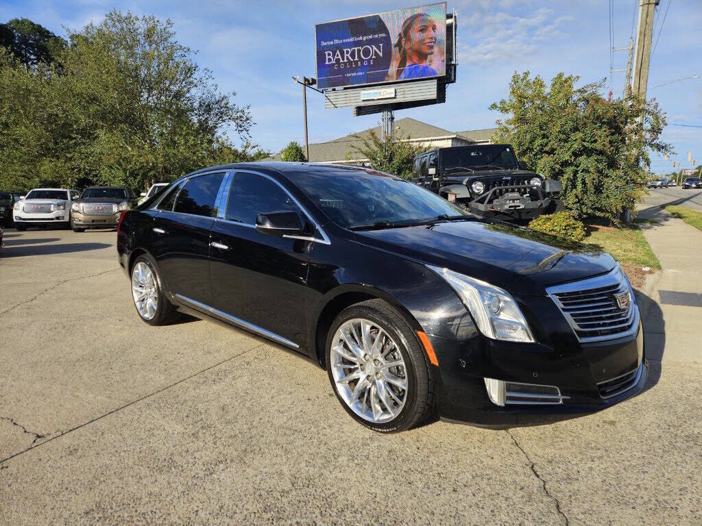 2017 CADILLAC XTS