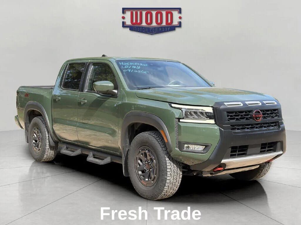 2025 NISSAN Frontier