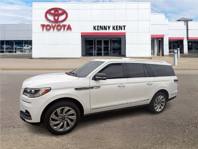 2024 LINCOLN Navigator L