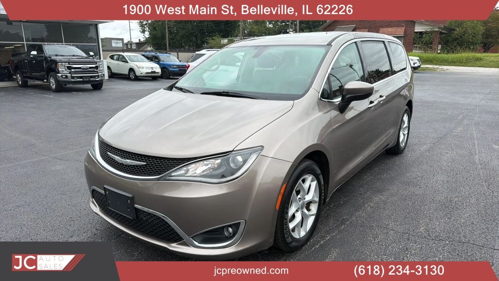 2017 CHRYSLER Pacifica