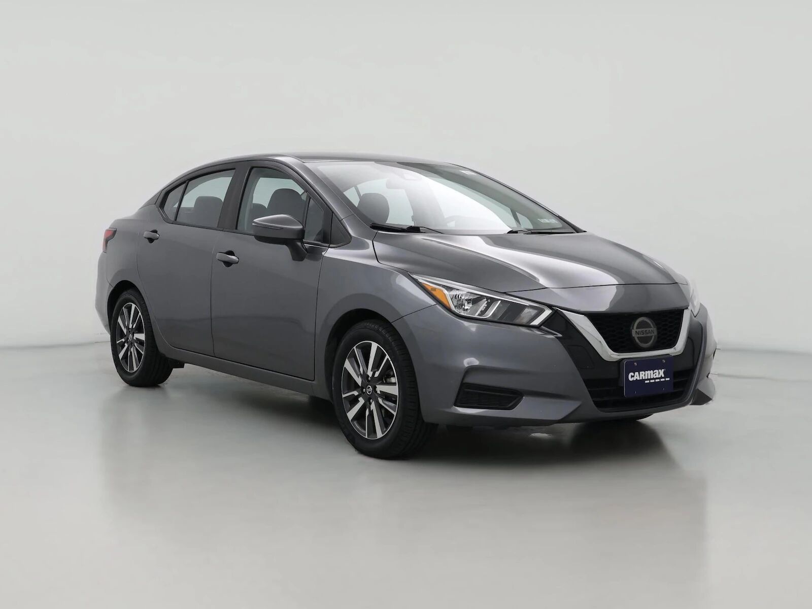2020 NISSAN Versa