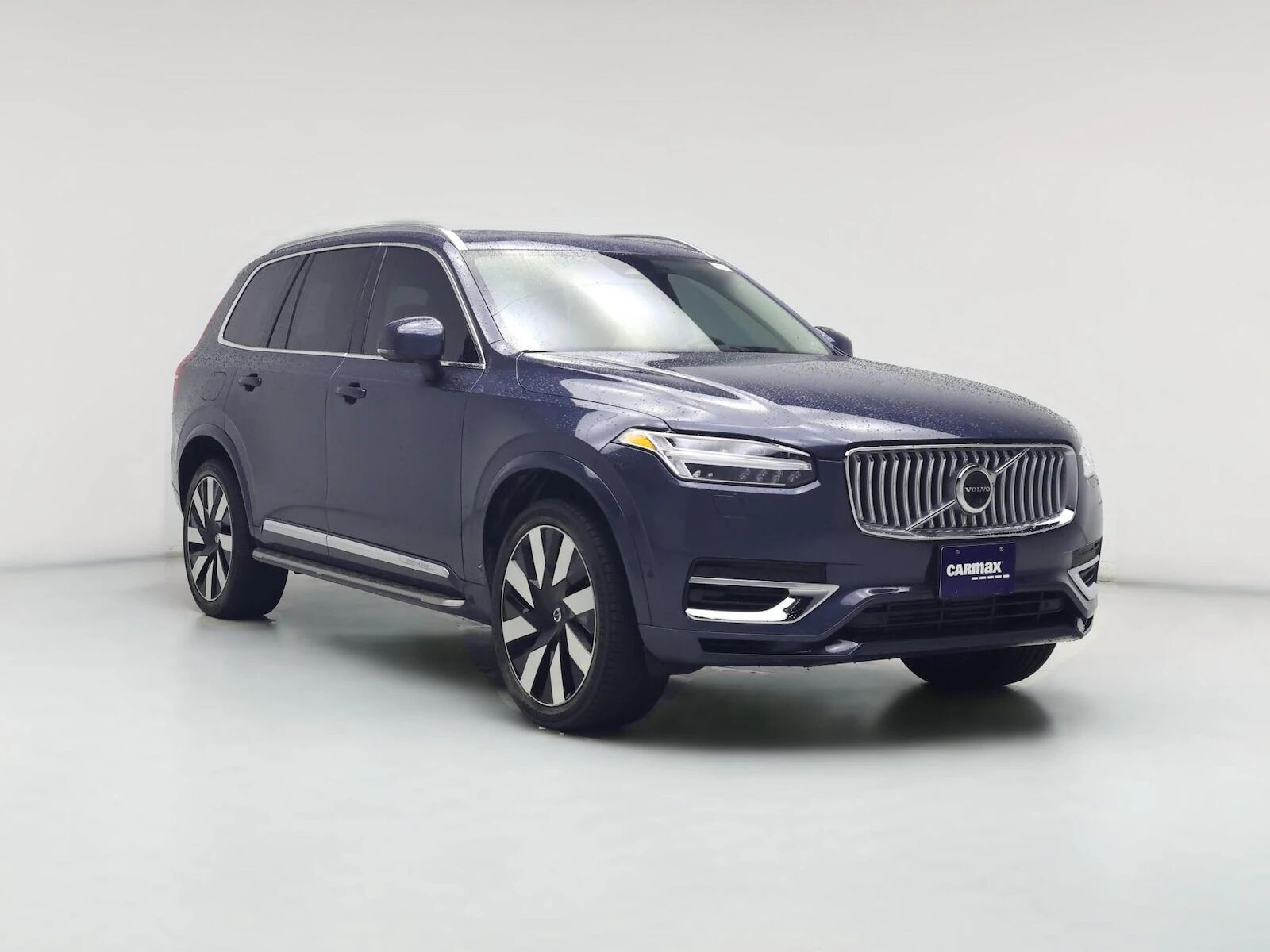 2023 VOLVO XC90