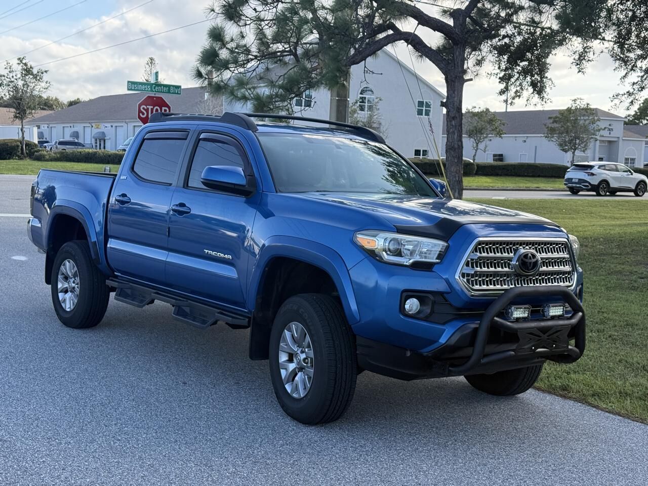 2016 TOYOTA Tacoma